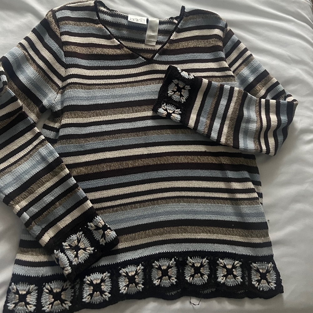 Striped Knitted V-Neck Sweater - Black, Brown, Blue